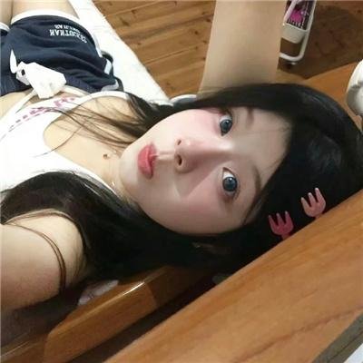 女机械人
